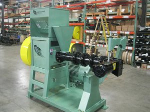 The particalizer is a specially designed cutter developed by Insta-Pro to help break down extruded high starch products into easy to handle and transport pieces.